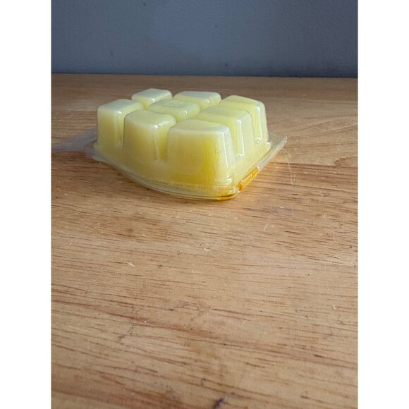 Scentsy Authentic Bar Rosemary Mint Scented Wax Bar 8 Cubes Made In USA - Picture 3 of 3